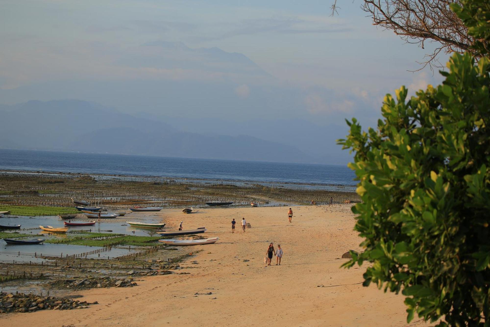 3 Monkeys Lembongan Studio Apartments Gym Recovery Centre Exterior foto